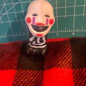 fNAF squished marionette toy